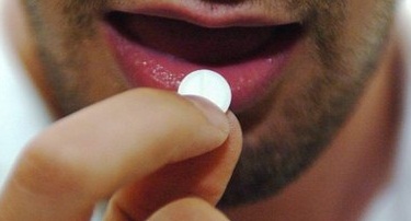 could taking aspirin reduce the risks of cancer?